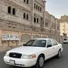 فورد كراون فكتوريا مخزن للبيع