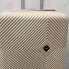 للبيع شنطة وسط