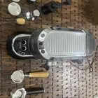 جهاز قهوة ديلونجي مع مطحنه