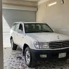 لاندكروزر موديل 2000