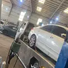 سطحه لنقل السيارات ودبابات ولفتركات