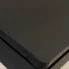 سوني فور سليم