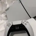 سوني 5 مع أغراضها كامله