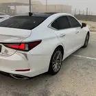 Lexus لكزس ES اي اس 2024 DD دي دي