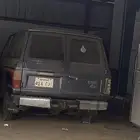 صالون للبيع