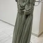 للبيع