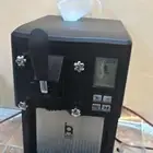 اله ايسكريم بكل أغراضها