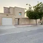 فيلا للإيجار حي جلمودة