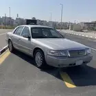 فورد جراند ماركيز 2010