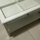 طاولة بيضاء ايكيا