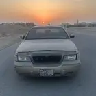 فورد ماركيز موديل 2000