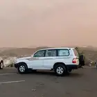 لاندكروزر مديل 2000