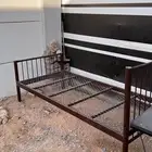 طاولة تلفزيون وسيكل وطاولة قيمنق وسرير