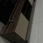 طاولة تلفزيون