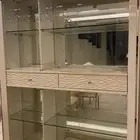 طاولة بوفيه