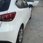 مازدا 2 ابيض