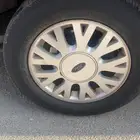 جنوط فورد فكتوريا 2004 للبيع