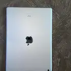 ايباد الجيل الثامن 128 بطاريه قويه