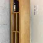 طاولة تلفزيون مع رفين