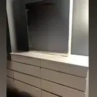 تسريحه مع ارفف جوا المرايه
