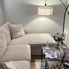 اضاءه وكنب وطاولة سودا معرضه للبيع اي احد صامل بيشتري