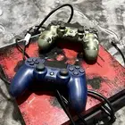 سوني 4 سليم نظيف ومعه فيفا 25