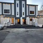 للبيع شقق ارضيه وعلويه بمداخل مستقله بحى الراقي خميس مشيط
