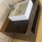 مغسله وديكور مع الخلاط للبيع