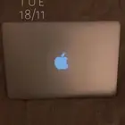 للبيع ماك بوك برو ريتنا نظيف جدا استخدام بسيط