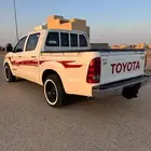 هايلكس 2009 فل كامل عليها خط 11 وكاله