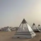 للبيع  خيام هرمية فاخرة مع كامل الأثاث