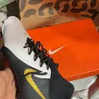 جزمة نايك مقاس 42