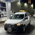 رينو فان 2020