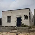 حوش بمنطقة السر فيه عمارتين عظم_والثانيه جاهزه ل السكن