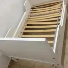 سرير اطفال