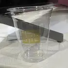 اكواب بلاستيك 12 اونص بأغطيتها