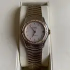 ساعة يد نسائية