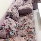 للبيع كنب حرف L ومجلس 4 5مع الفرش والستارة