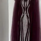 فستان للبيع شبه جديد استخدم مره واحده