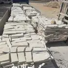 حجر عشوائي الرياض- ابيض   اصفر   كريمي