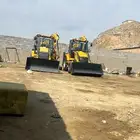 يوجد جي سي بي للايجار بالشهر للشركات