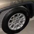 جنط يوكن مع كفرات مشلان