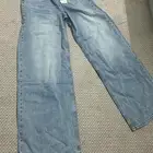 بنطلون مقاس مديم