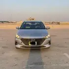 للبيع اكسنت 2021