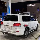 لكزز بريمي 2015 نظيف على الشرط