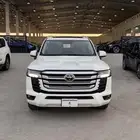 للبيع لاندكروزر 2022 GXR - L5 ممشى قليل جدا