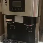 صانعة ثلج وسلاش وماء