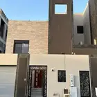 فيلا فاخرة بحي الشراع بجده