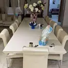 طاولة طعام