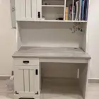 مكاتب مدرسية نظيفه